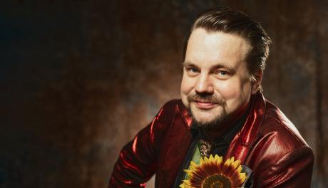 Kuvassa mies, Antti Pakkanen