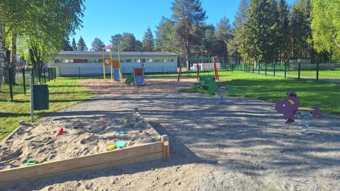 Kuva Lukkarintien leikkipaikasta