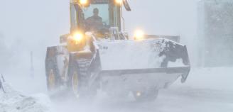 Luminen kuva, traktori