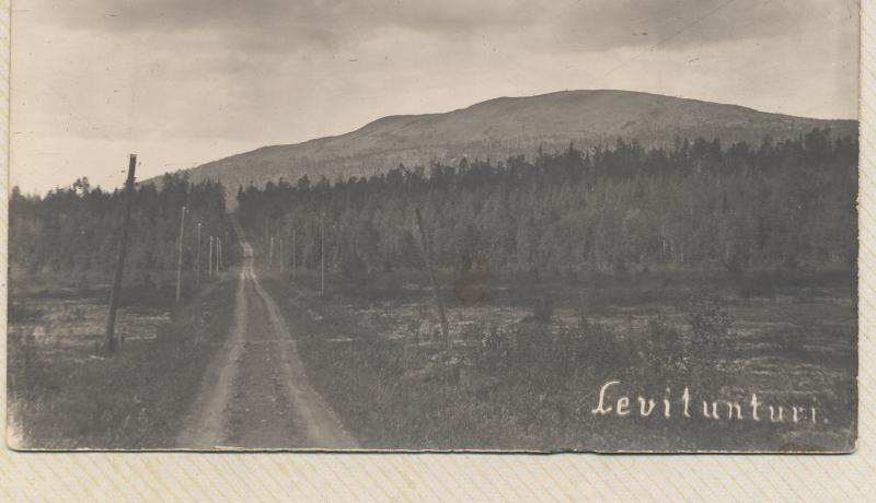 Vanha kuva Levitunturista